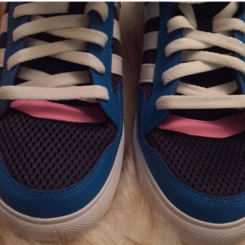 COPY - Adidas Sneakers